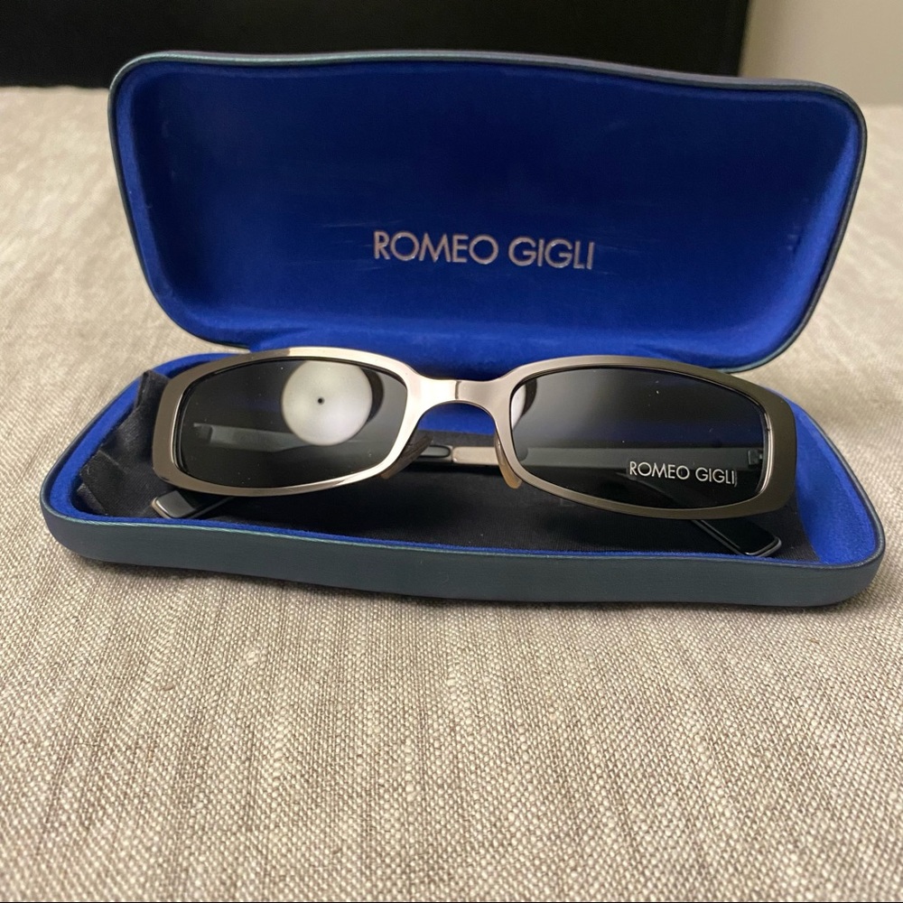 NWT Romeo Gigli Vintage Sunglasses